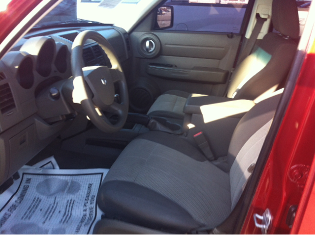 2007 Dodge Nitro 4dr Sdn S Auto