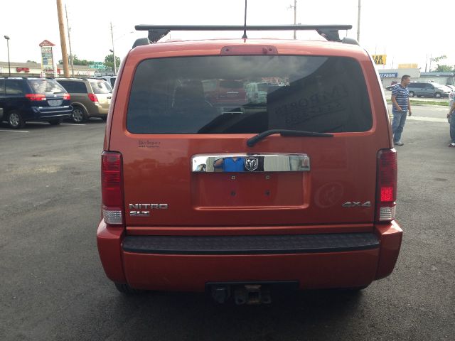 2007 Dodge Nitro Wagon SE