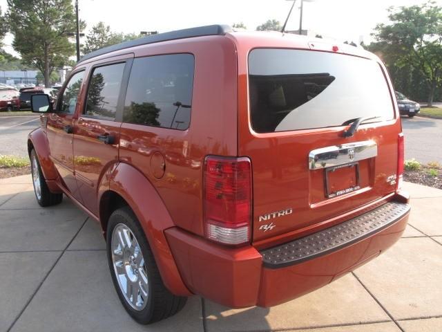 2007 Dodge Nitro SLT 25
