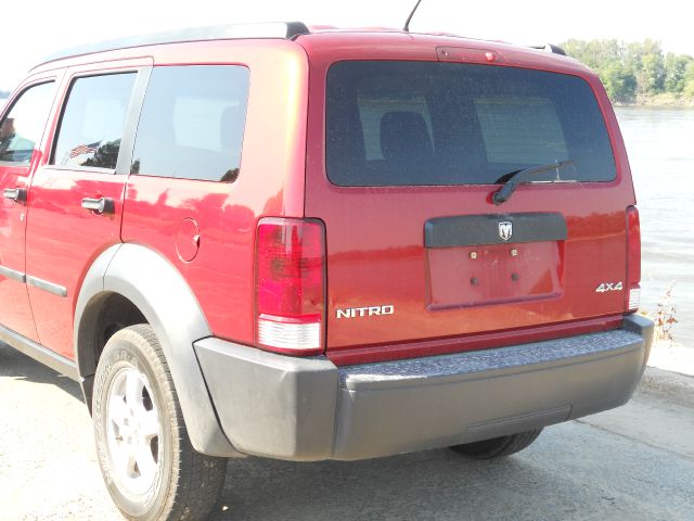 2007 Dodge Nitro Wolfsburg Edition Sedan