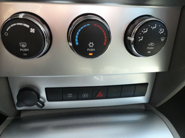 2007 Dodge Nitro Wagon SE