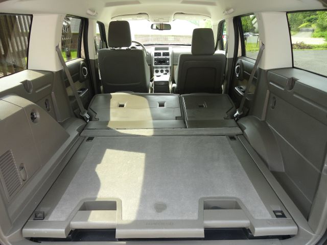 2007 Dodge Nitro Wagon SE