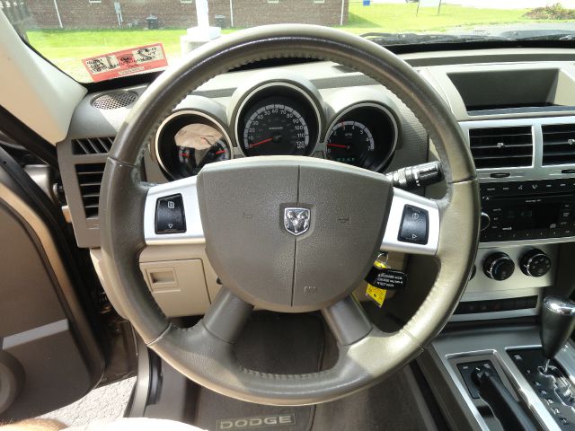 2007 Dodge Nitro Wagon SE