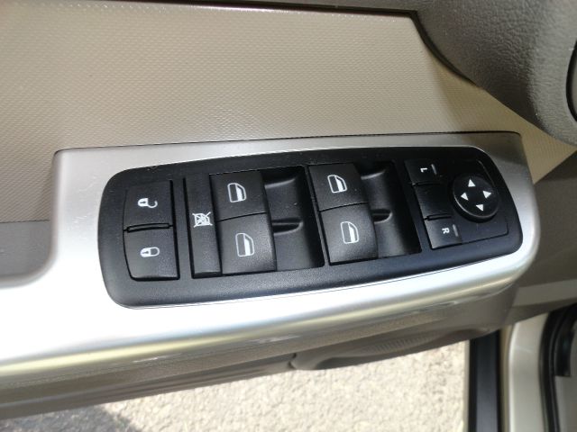 2007 Dodge Nitro Wagon SE