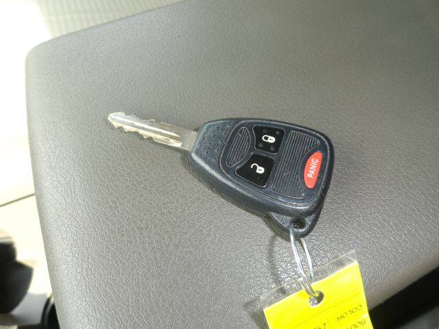 2007 Dodge Nitro Wagon SE