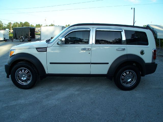 2007 Dodge Nitro 4dr Sdn S Auto
