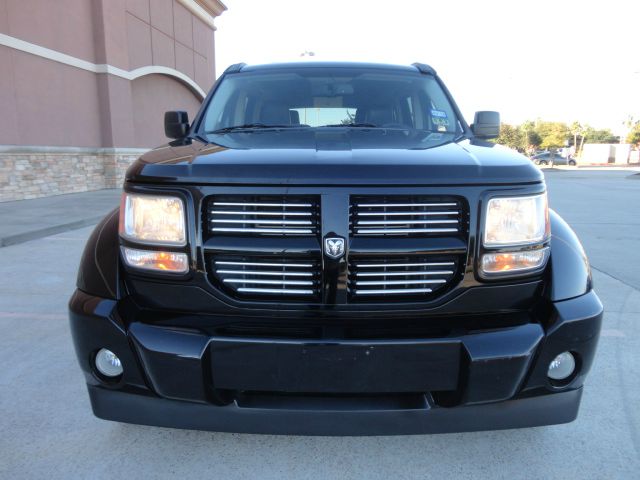 2007 Dodge Nitro Deluxe Convertible