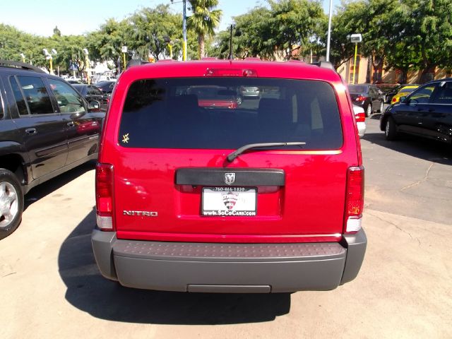 2007 Dodge Nitro 4dr Sdn S Auto