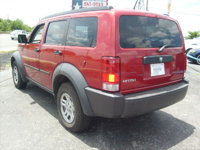 2008 Dodge Nitro 4dr Sdn S Auto