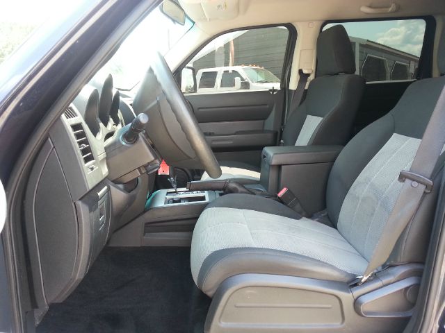 2008 Dodge Nitro Wolfsburg Edition Sedan