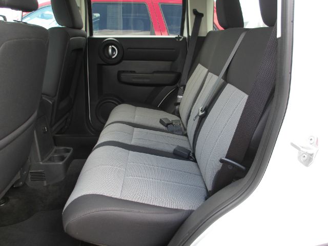 2008 Dodge Nitro Wolfsburg Edition Sedan