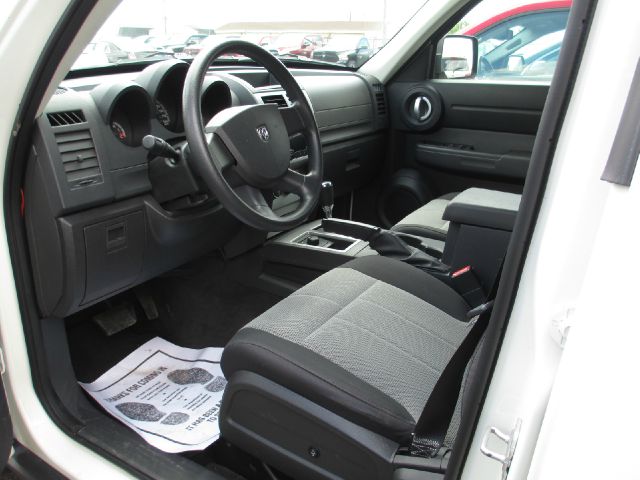 2008 Dodge Nitro Wolfsburg Edition Sedan