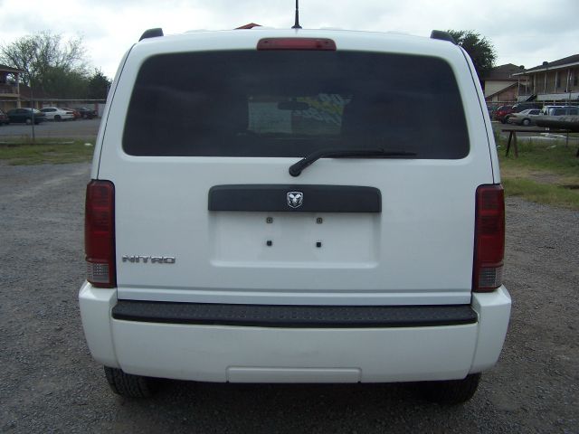 2008 Dodge Nitro 4dr Sdn S Auto