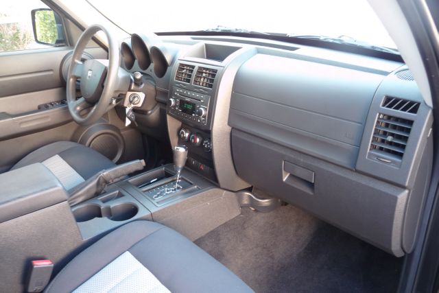 2010 Dodge Nitro EX-L W/navi