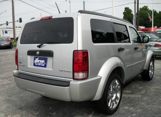 2010 Dodge Nitro Sle25004x4
