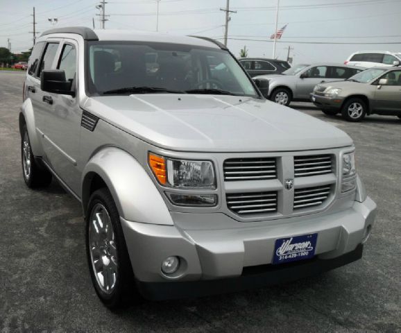 2010 Dodge Nitro Sle25004x4
