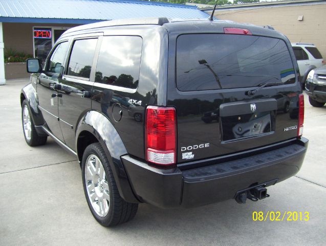 2011 Dodge Nitro Wolfsburg Edition 1.8 T
