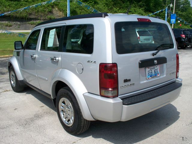 2011 Dodge Nitro EX-L W/ DVD System
