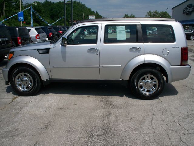 2011 Dodge Nitro EX-L W/ DVD System