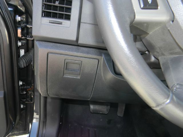 2011 Dodge Nitro Looks Like New