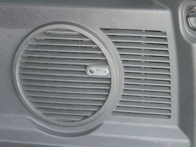 2011 Dodge Nitro Looks Like New