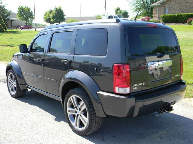 2011 Dodge Nitro Looks Like New