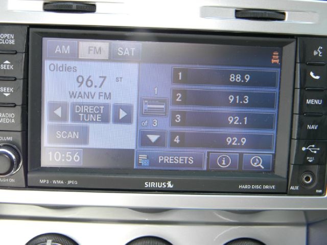 2011 Dodge Nitro Looks Like New