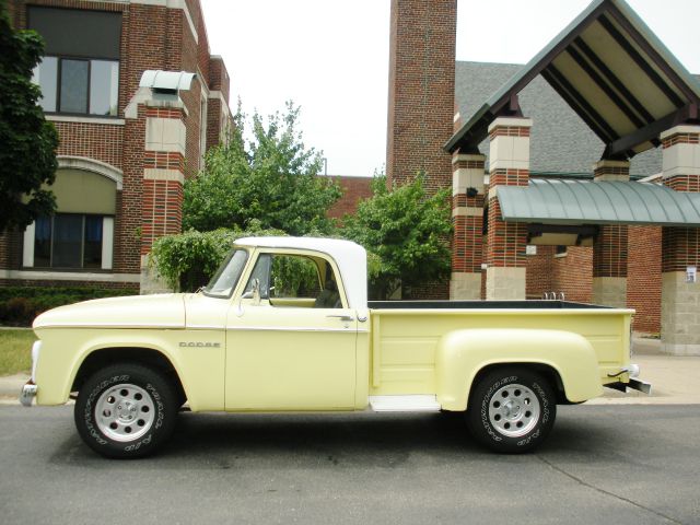 1965 Dodge Pickup Unknown