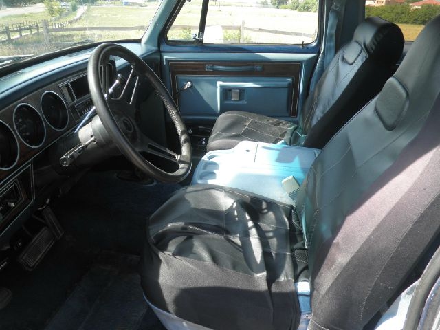 1984 Dodge Ramcharger 3.2L AWD