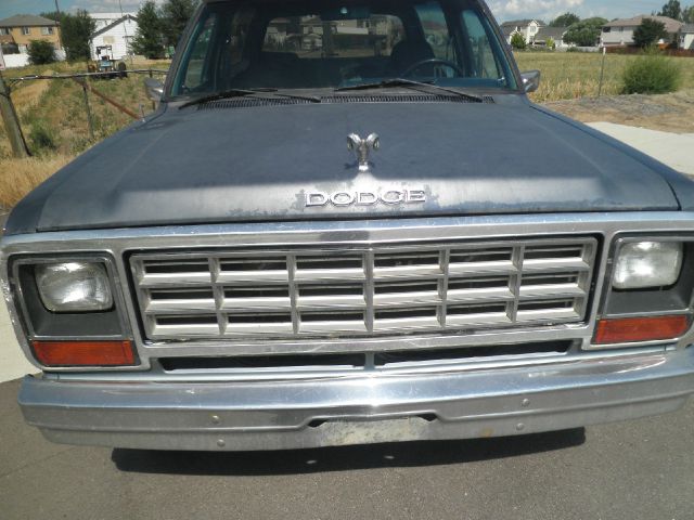 1984 Dodge Ramcharger 3.2L AWD