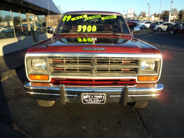 1989 Dodge Ramcharger I3