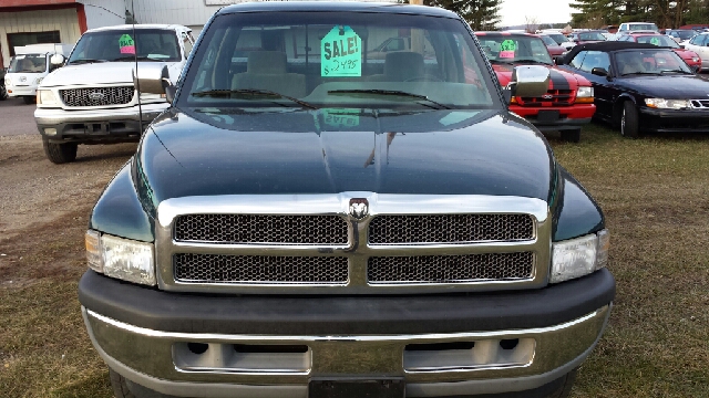 1994 Dodge Ram 1500 LT Sedan 4D