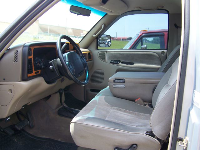 1996 Dodge Ram 1500 Hybrid Sedan 4D