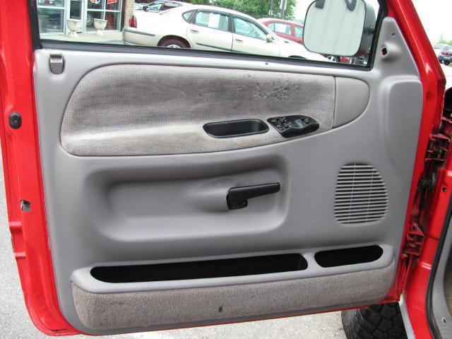 1996 Dodge Ram 1500 LT Sedan 4D