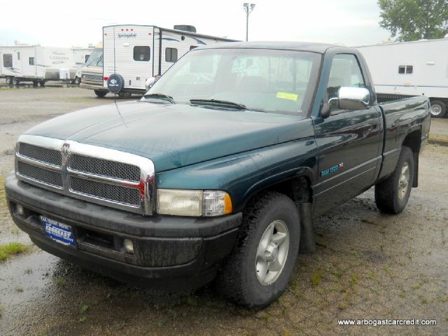 1997 Dodge Ram 1500 Sport WITH GPS Navigation