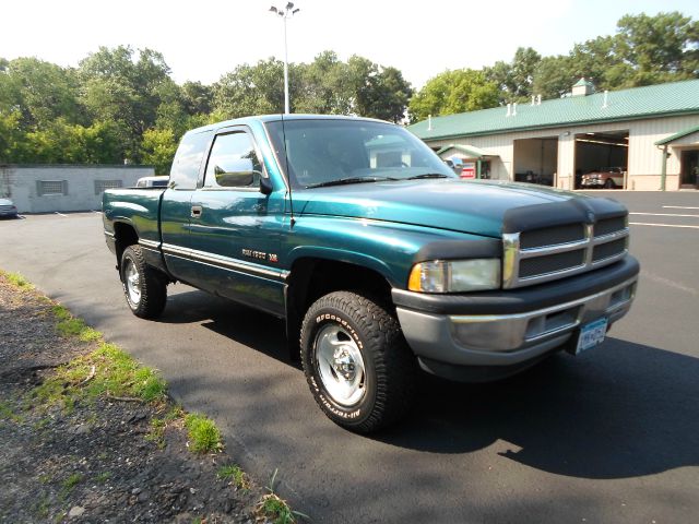 1997 Dodge Ram 1500 S AWD 3.5L V/6 5-pass