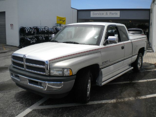1997 Dodge Ram 1500 SLT