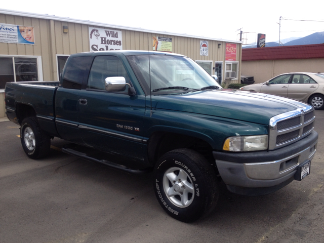 1997 Dodge Ram 1500 S AWD 3.5L V/6 5-pass