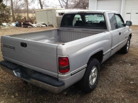 1997 Dodge Ram 1500 Touring AT W/dvd Resnavi