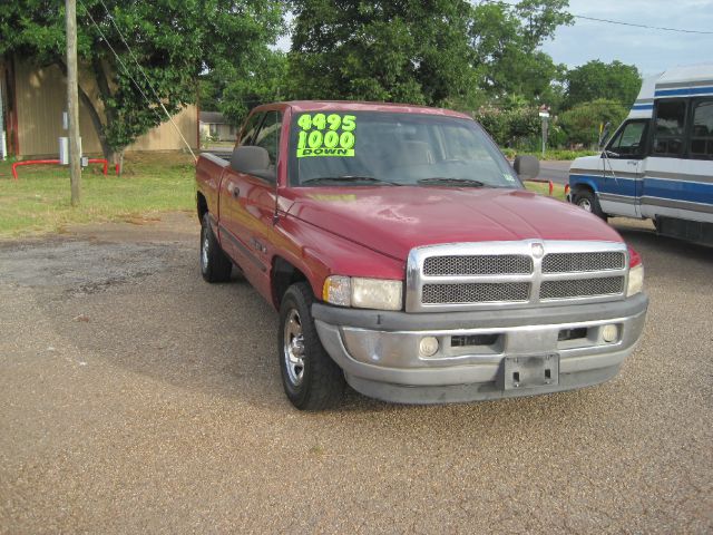 1998 Dodge Ram 1500 4DR SDN XLE AT