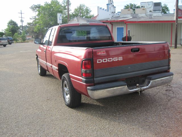 1998 Dodge Ram 1500 4DR SDN XLE AT
