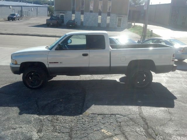 1998 Dodge Ram 1500 SXT Ext Cab