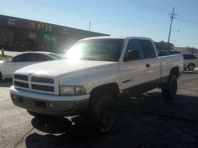 1998 Dodge Ram 1500 SXT Ext Cab