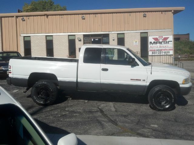1998 Dodge Ram 1500 SXT Ext Cab