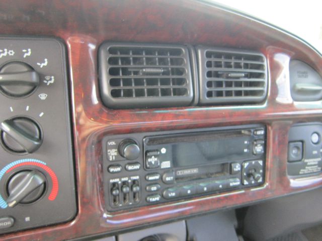 1998 Dodge Ram 1500 SH AWD Technology Backage