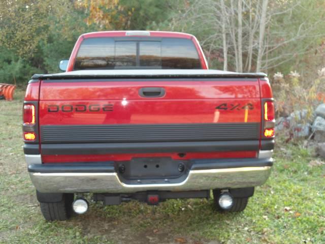 1998 Dodge Ram 1500 C300 Sport Sedan 4D