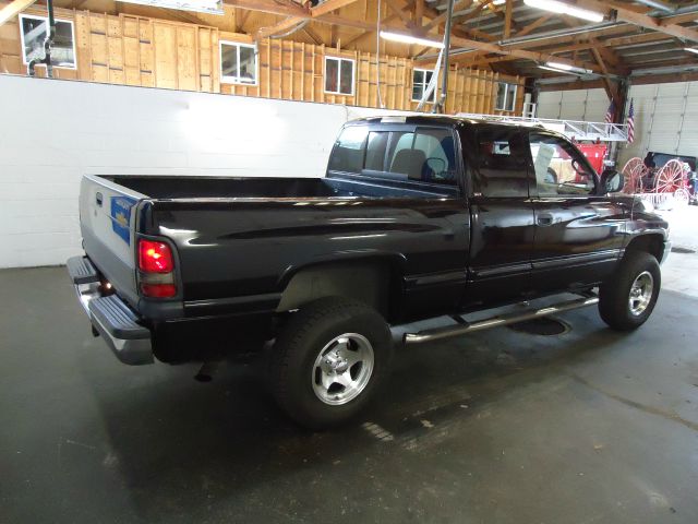 1998 Dodge Ram 1500 RWD V6