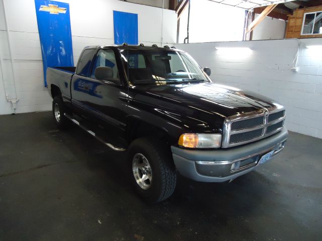 1998 Dodge Ram 1500 RWD V6