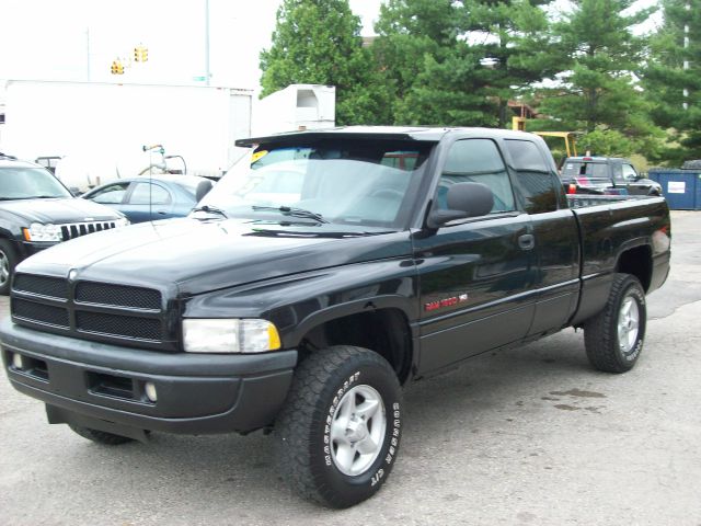 1998 Dodge Ram 1500 PKP