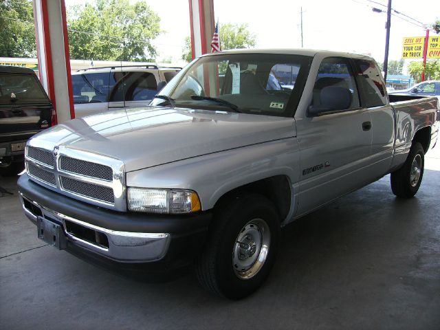 1999 Dodge Ram 1500 T Chairs